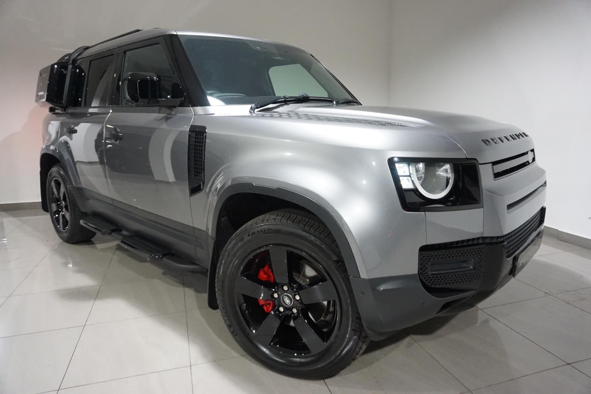Land Rover Defender 110 3.0 D250 MHEV Hard Top SUV Auto 4WD MWB Euro 6 (s/s) 5dr